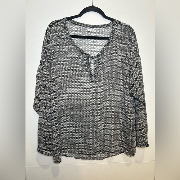 Black and White Patterned Women's Sheer Long Sleeve Top. Whimsigoth. - Picture 1 of 6